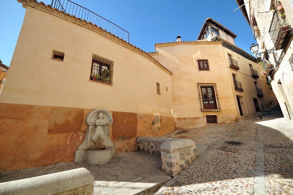 Cathedral Suite Toledo Exterior photo